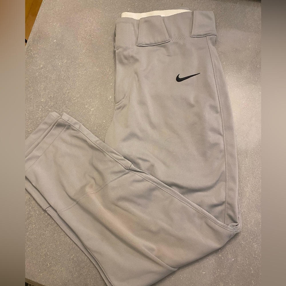 Nike Men’s Light Gray baseball pants